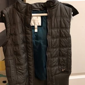American Eagle vest
